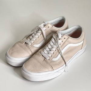 BEIGE LEATHER VANS